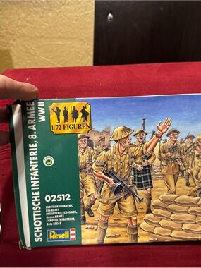 Revell Mini 1:72 SCOTTISH INFANTRY  WW2 1941 R2512 COMPLETE